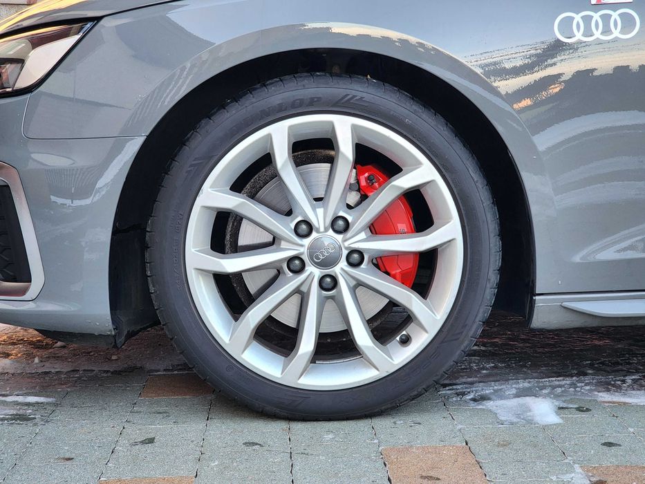 Audi A4 B9.5 2020 | 2.0 TDI 190 к.с | LED, PANO, S-LINE, VEBASTO, R18