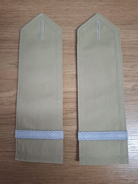 Pagony wojskowe khaki WP do koszuli starszy szeregowy.