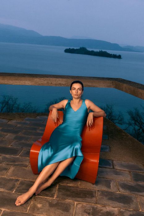 Сатинова сукня від Zara нові колекціі