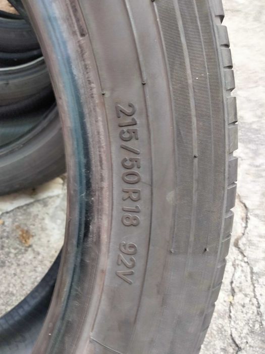 215 50R18 da Toyo