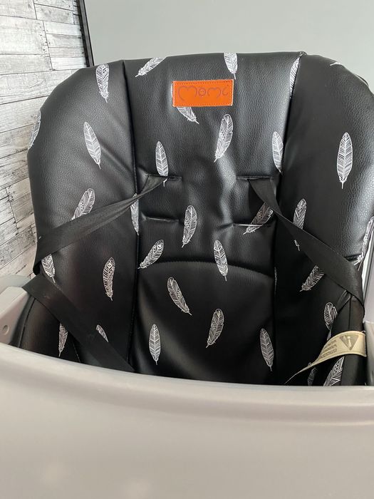 Продам стілець для годування