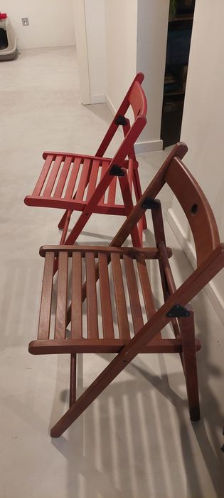 2 cadeiras de madeira dobraveis Ikea