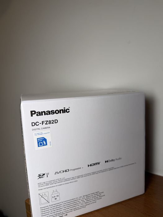 Panasonic DC FZ82D Lumic