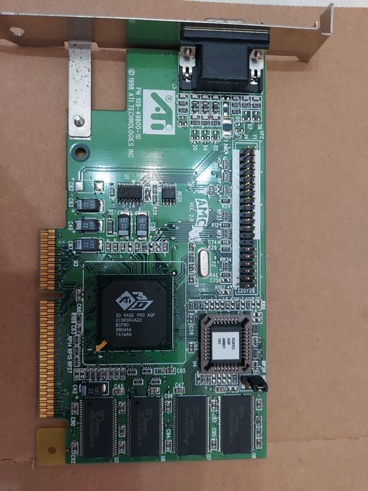 Placa gráfica ATI 3D RAGE PRO AGP 8mb