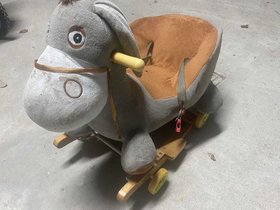 Carro baloico criança