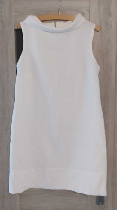 Sukienka damska – CLOSET – golf
