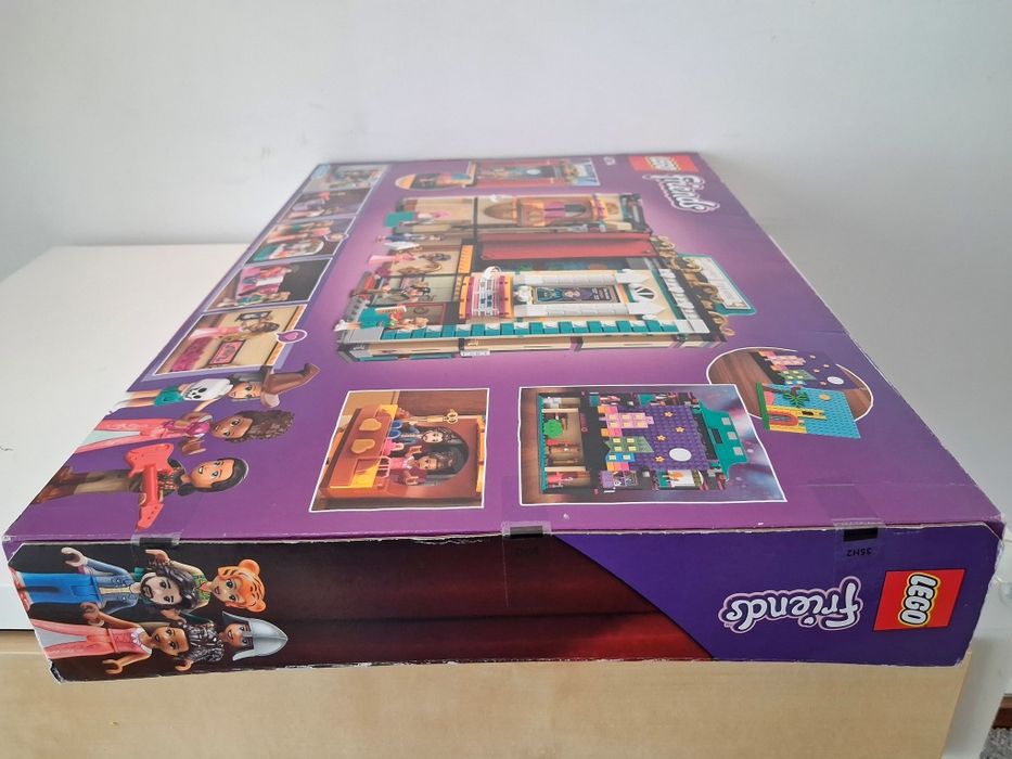 ENVIO GRATIS-LEGO 41714 Andrea's Theatre School (Friends)