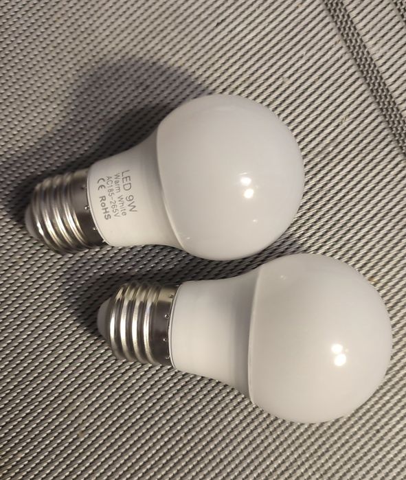 2 lampadas led E27 9w