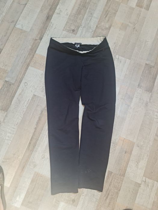 Спортивный костюм Tommy Hilfiger  молочный с чёрным р-рS