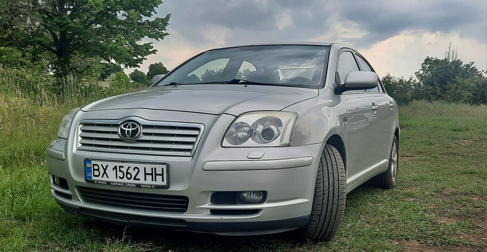 Продам Toyota avensis