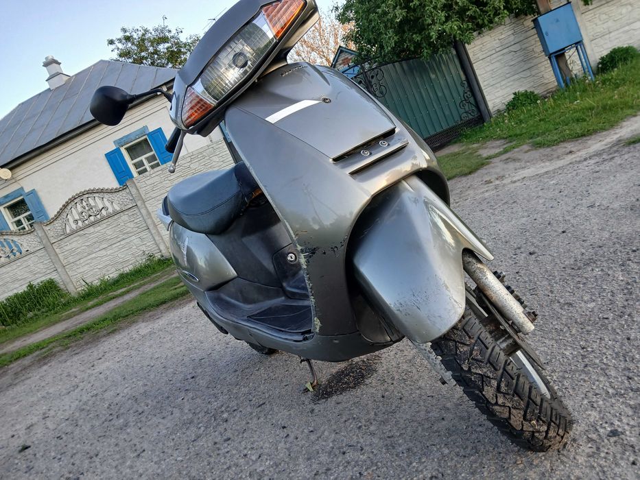 Скутер Honda Lead 48