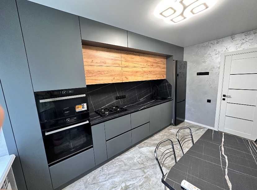 Продаж 3-х кімнатної квартири Центр!