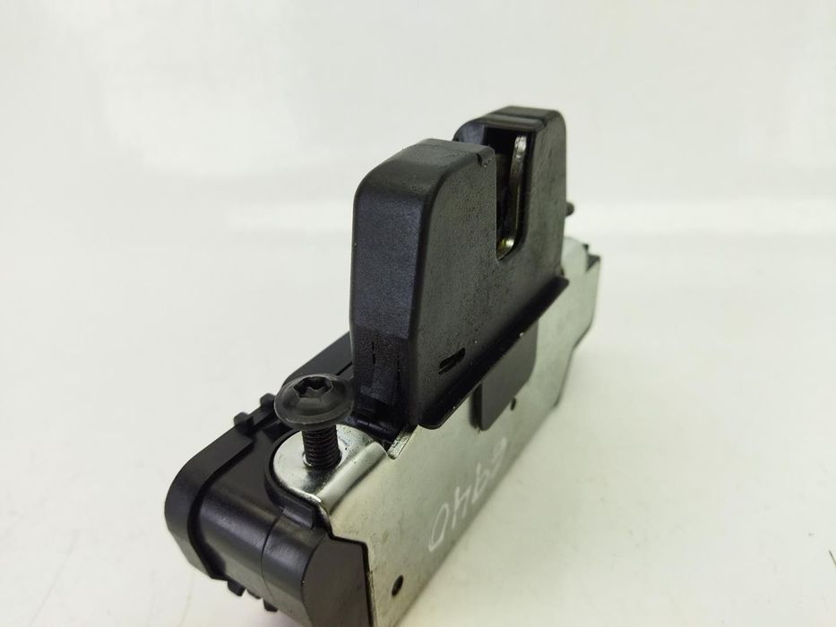 FECHADURA MALA / PORTA TRASEIRA PEUGEOT 5008 2011