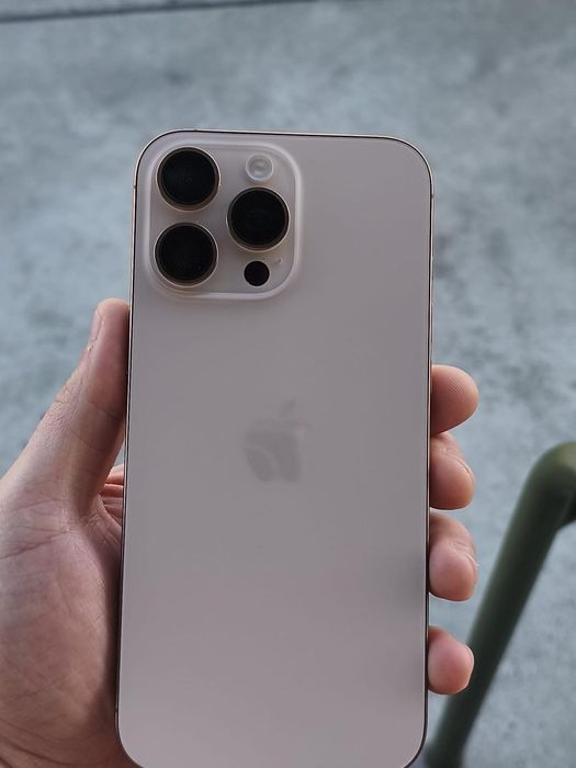 iPhone 16 pro max