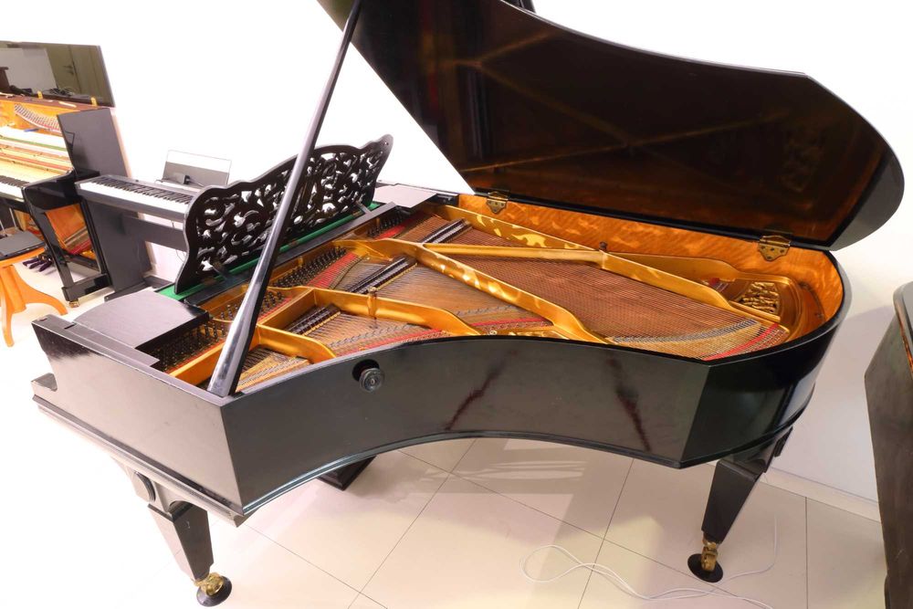Piano de Cauda IBACH 180cm (Meia Cauda) — Construção Alemã — Revisto