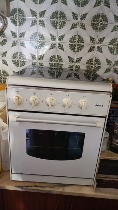 Fogão a gás, com forno