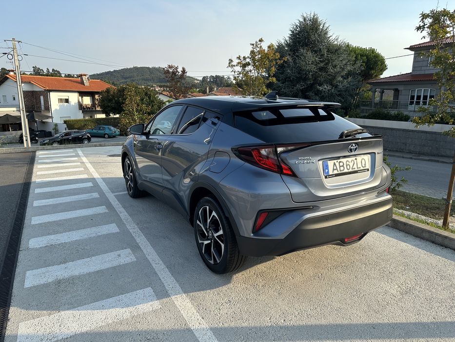 Toyota CHR 1.8 hybrid Joane • OLX Portugal