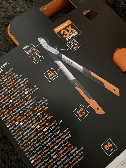 Sekator Fiskars LX94 - nowy - bardzo silny wytrzymaly.
