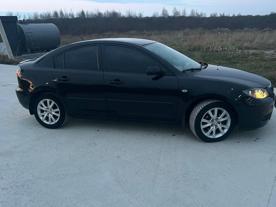 Mazda 3 2007рік 1.6 бензин