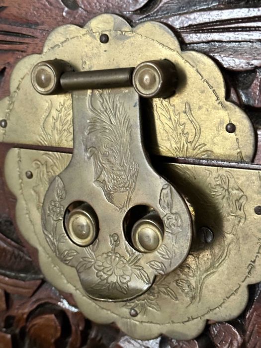 Arca | Mala de Cânfora com Motivos Chineses