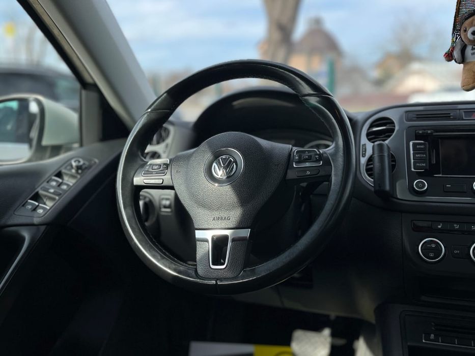 VOLKSWAGEN TIGUAN 2012 VIN WVGAV7AX6DW526920 фото оголошення 19 з 24