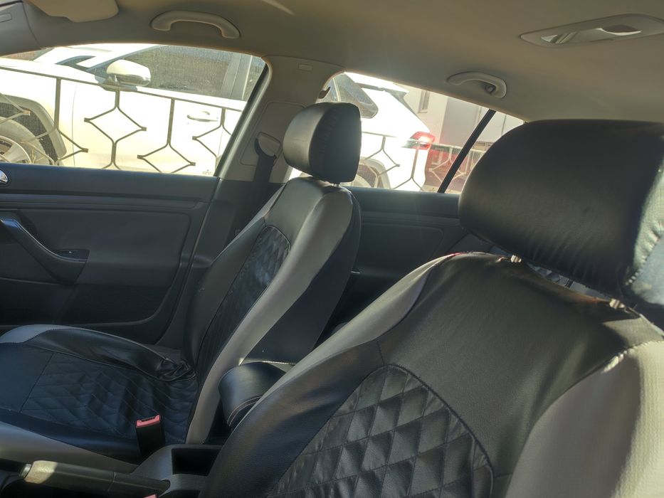 Продам гольф 5 пробиг 150000, мотор  1,4 все гарно працюэ