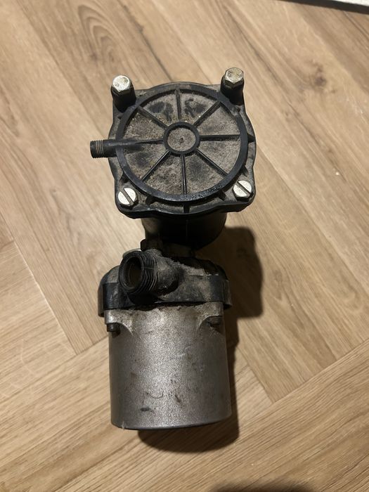 Pompa kotła gazowego GRUNDFOS TYPE UPR 15-40/MC