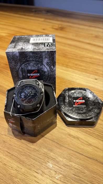 Годинник чоловічий Casio GA-2200BB-1AER