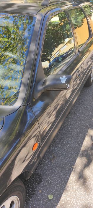 Carrinha a diesel Ford Mondeo 1.8 (BNP) c/ tecto de abrir - 1150€