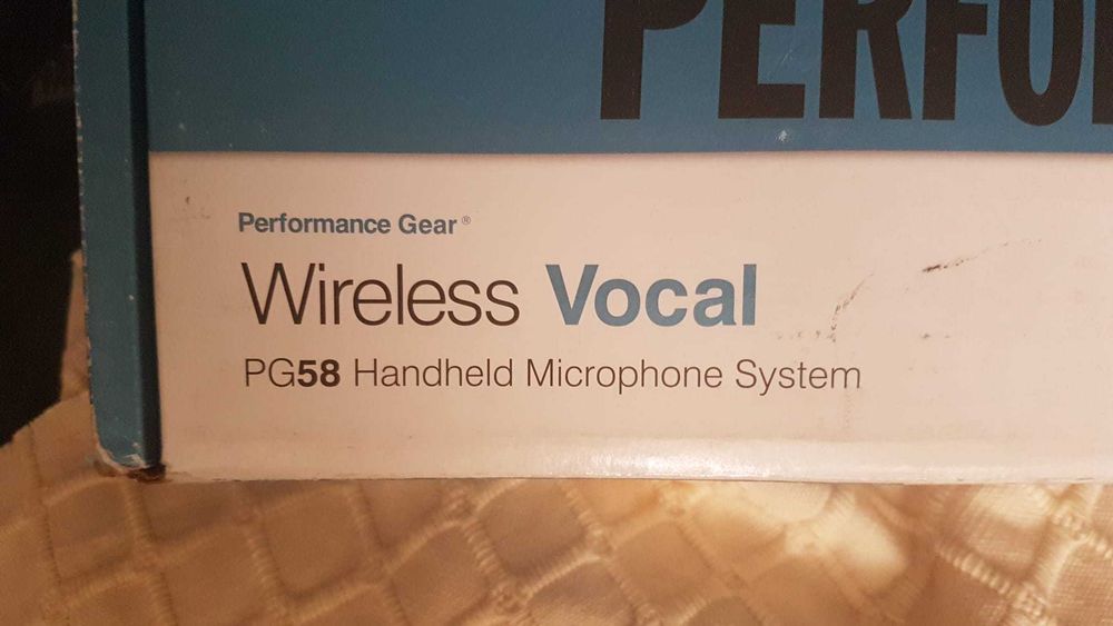 MICROFONE SHURE PG58 WIRELESS - NOVO NA CAIXA NUNCA USADO
