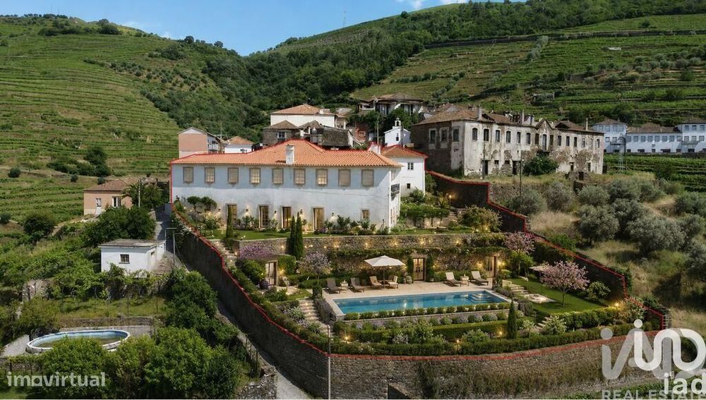 Quinta T7 em Vilarinho dos Freires de 871,00 m2