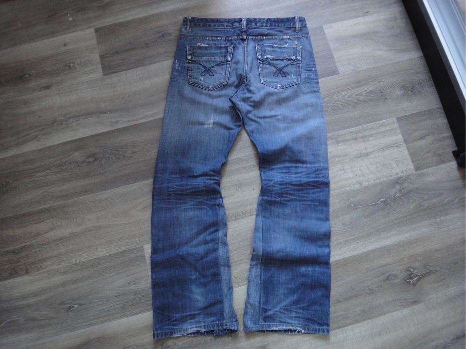 кльош flared jeans true religion type balenciaga jaded london opium