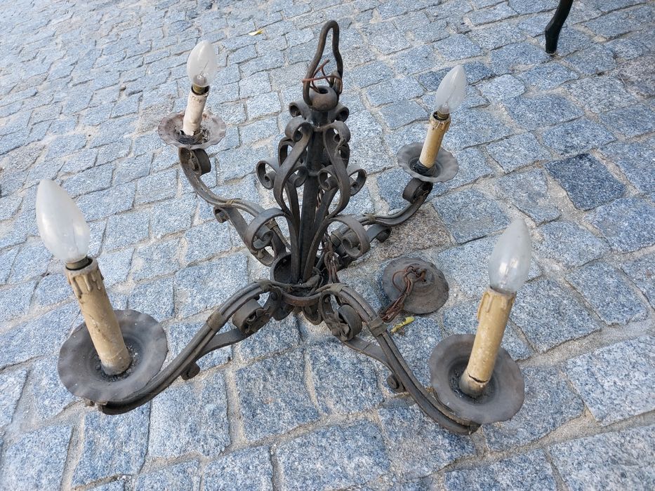 Candeeiro muito antigo