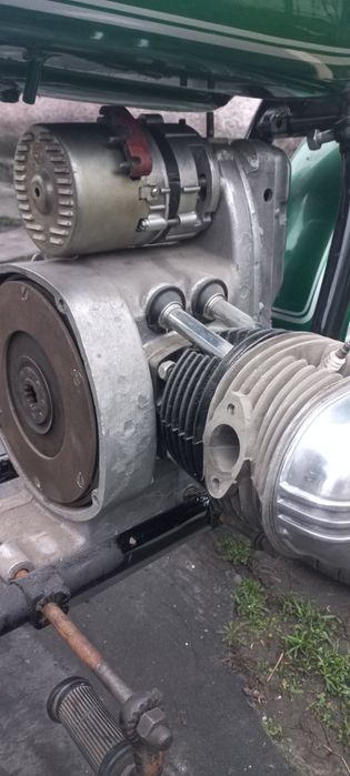 Продам раму с облицовкой Урал