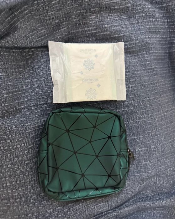 Nowa kosmetyczka na podpaski