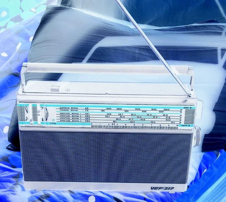 Радиоприемник  VEF - 317 в отличном состоянии