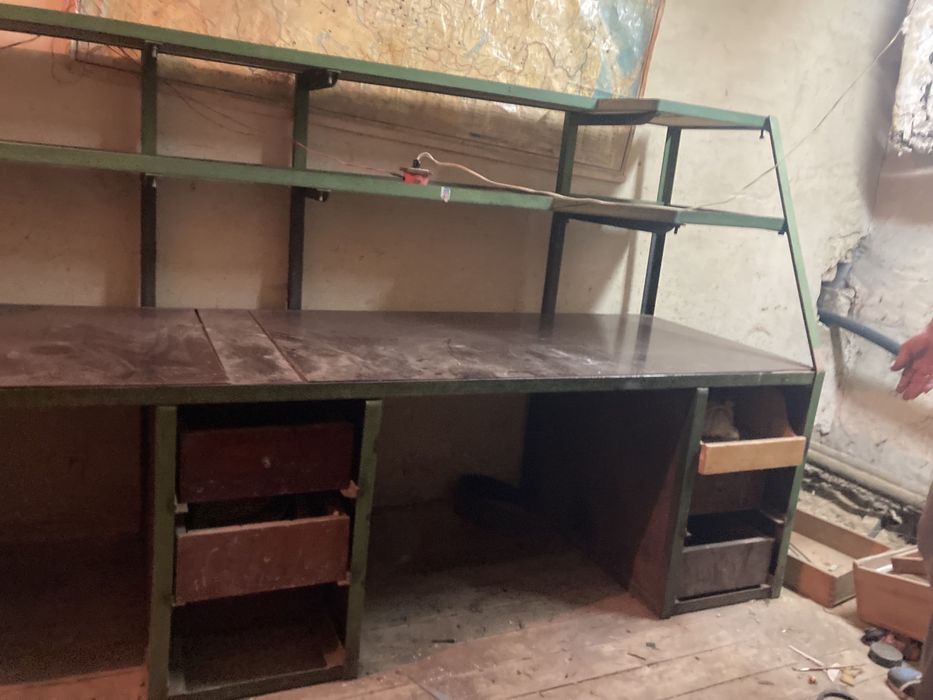 Стол слесарный металлический