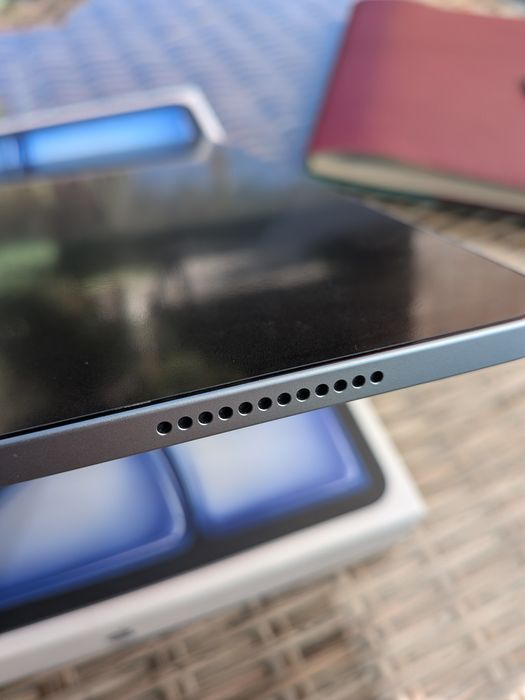 iPad Air 13" Wi-Fi 128GB, Azul