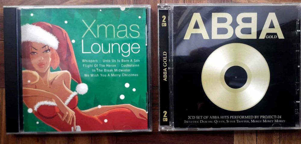 Vários CDs:  Louis Armstrong, No Doubt, Madonna, Dido, Nuno Guerreiro,  etc
