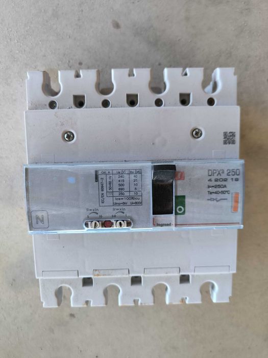 Aparelhagem elétrica Industrial para QE