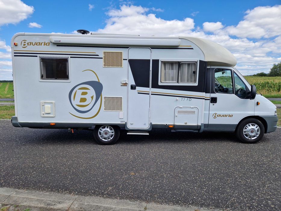 Kamper  Bavaria  5  Osobowy   Zadbany   Klima   Markiza  Prywatny   3400dmc