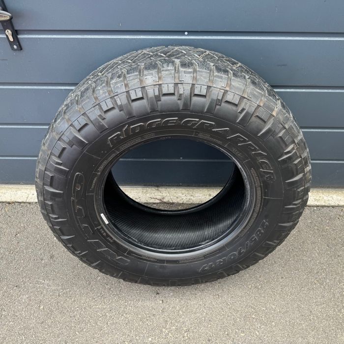 4x 285/70r17 Nitto RidgeGrappler opony