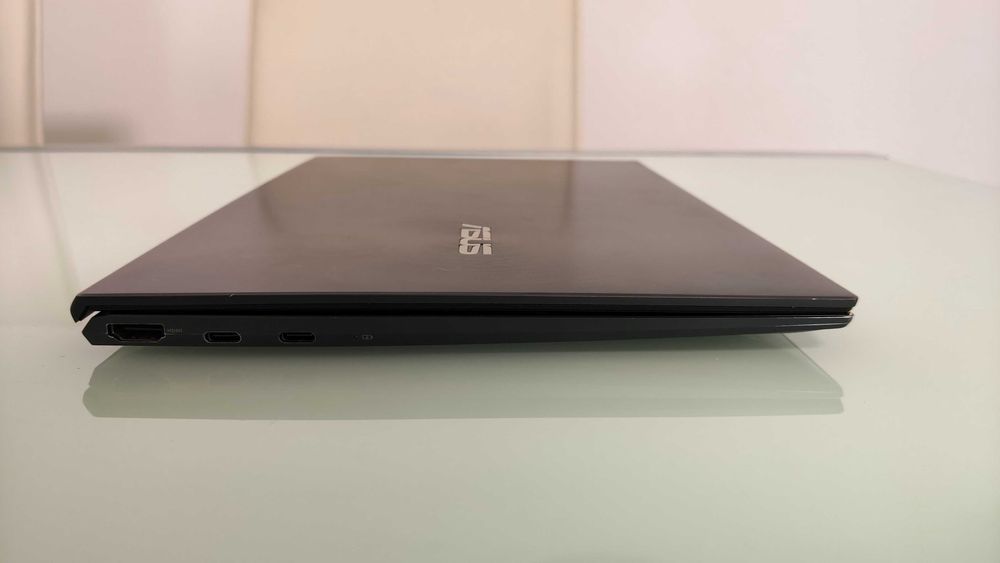 Computador Portatil ASUS ZenBook 13 OLED 13" Ryzen 7 5700U 16Gb 500GB
