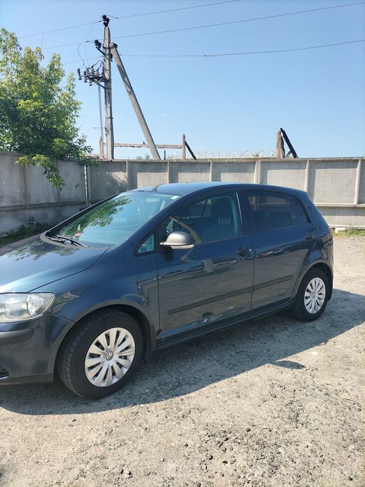 Volkswagen golf plus