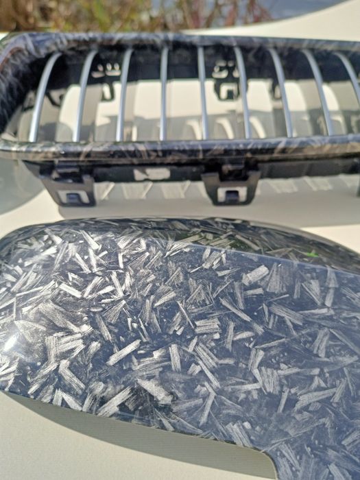 Накладки дзеркал та ніздрі до BMW