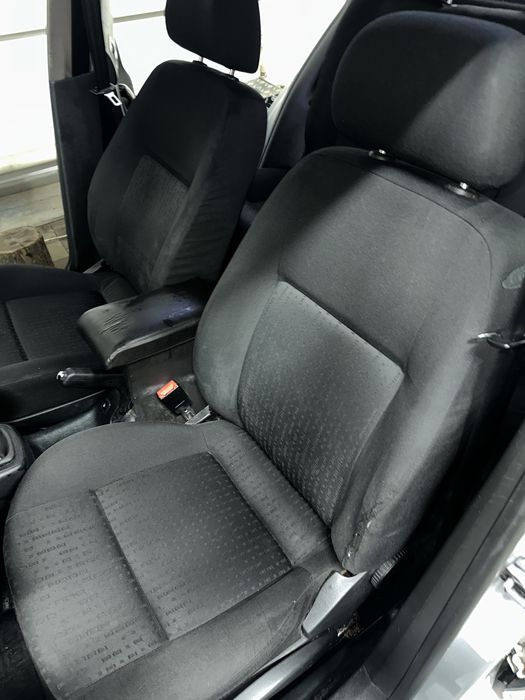 Продам      гольф             4