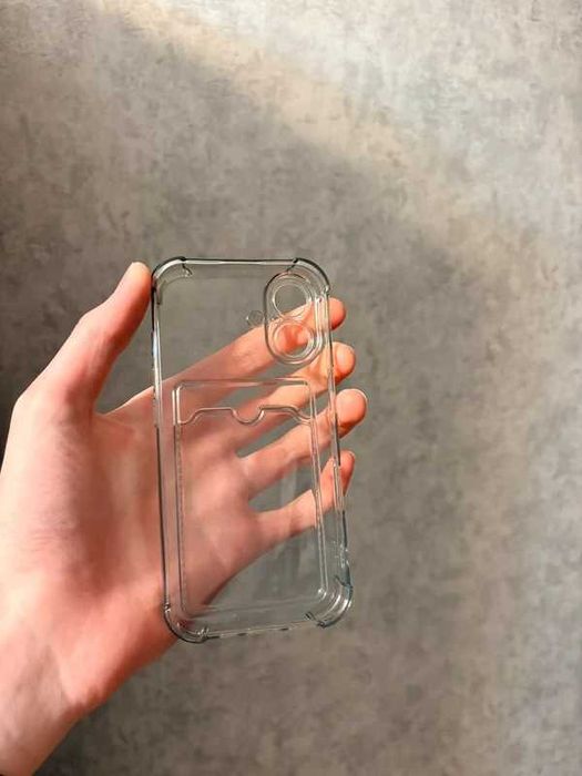 Sprzedam etui do IPhone 16