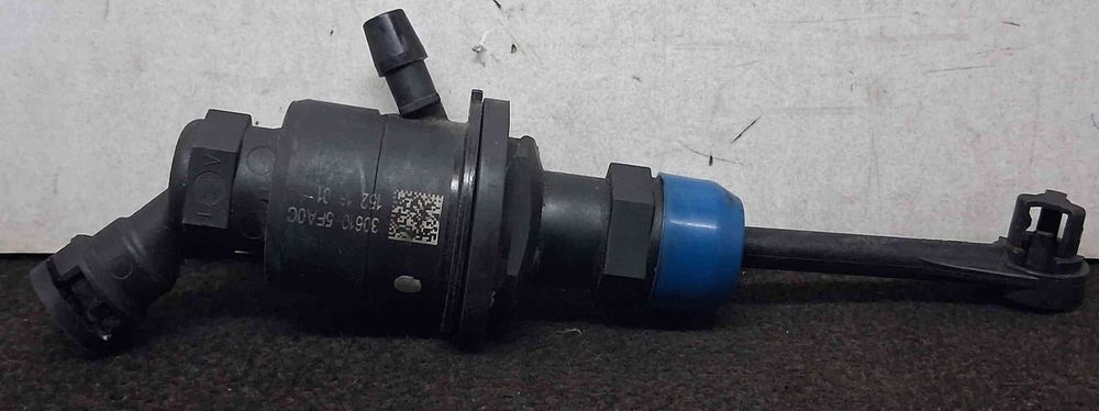 Bomba Principal da Embraiagem 306105FA0C - NISSAN MICRA V