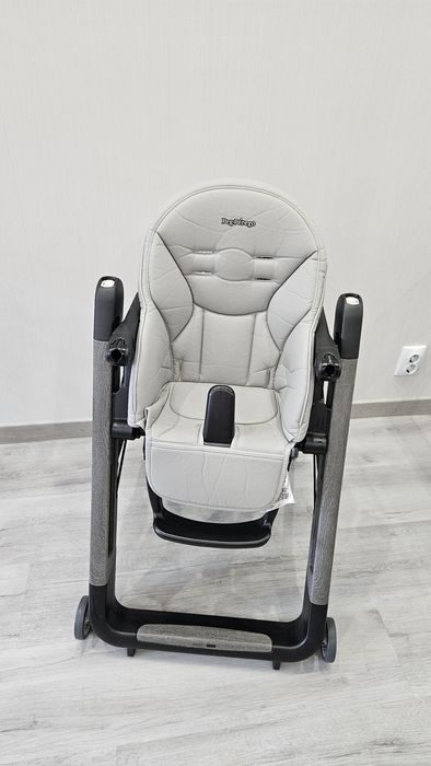 Дитячий стілець Peg-Perego Siesta
