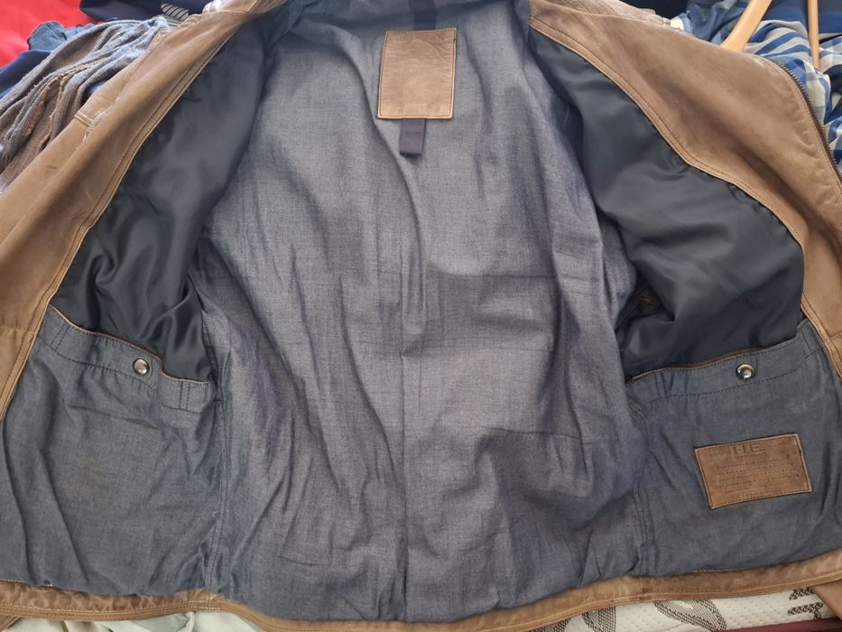 Blusão em couro verdadeiro Tam. L